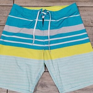 Old Navy California Mens sz 34 striped swim trunks